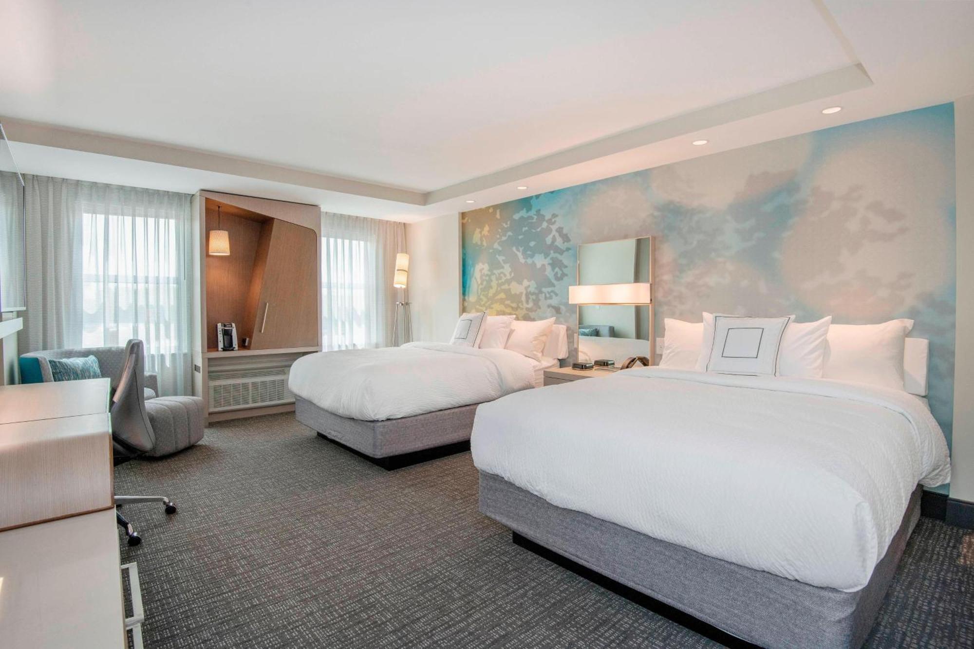 Courtyard By Marriott Raleigh Cary/Parkside Town Commons Hotel Eksteriør billede