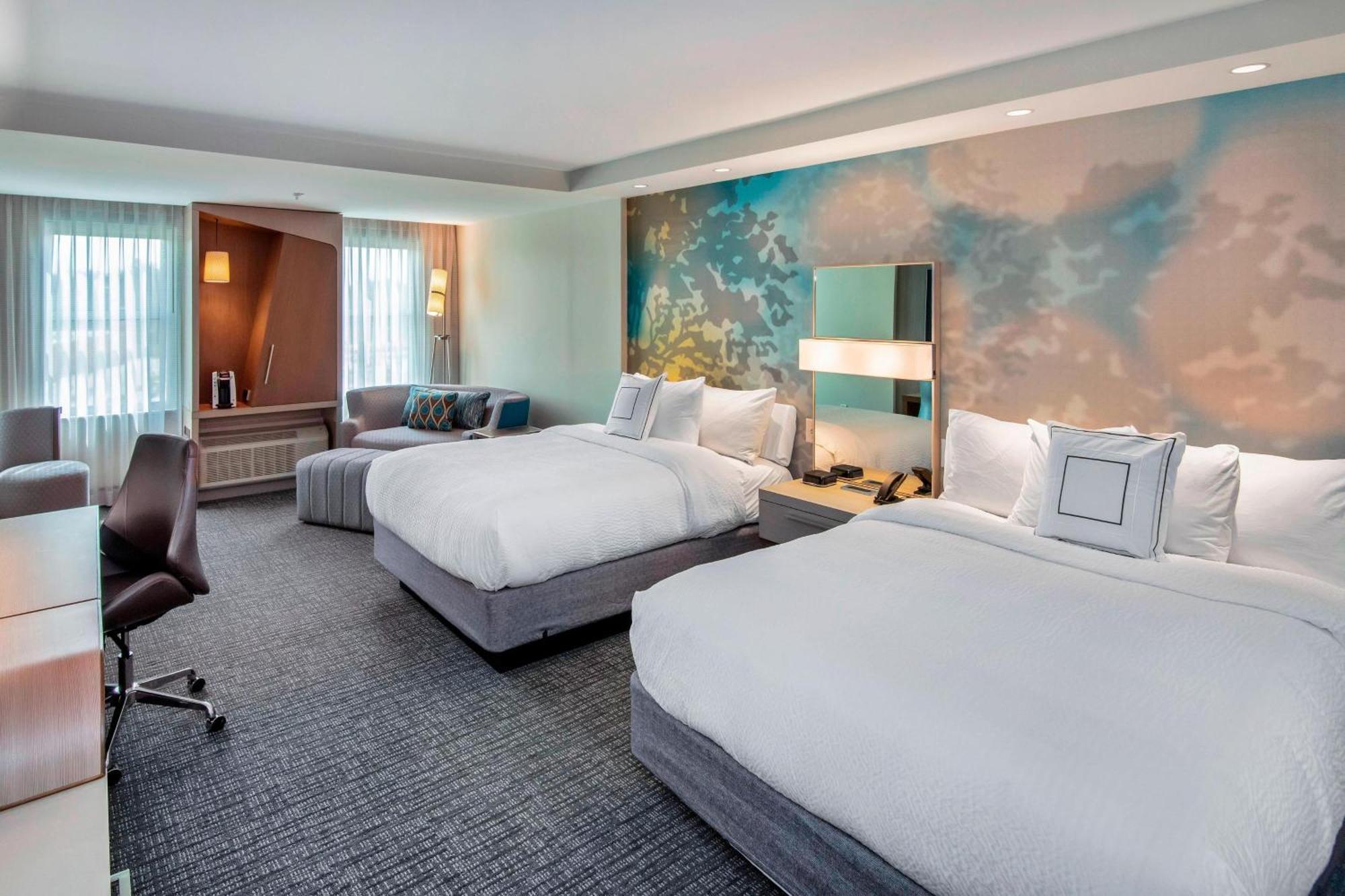 Courtyard By Marriott Raleigh Cary/Parkside Town Commons Hotel Eksteriør billede